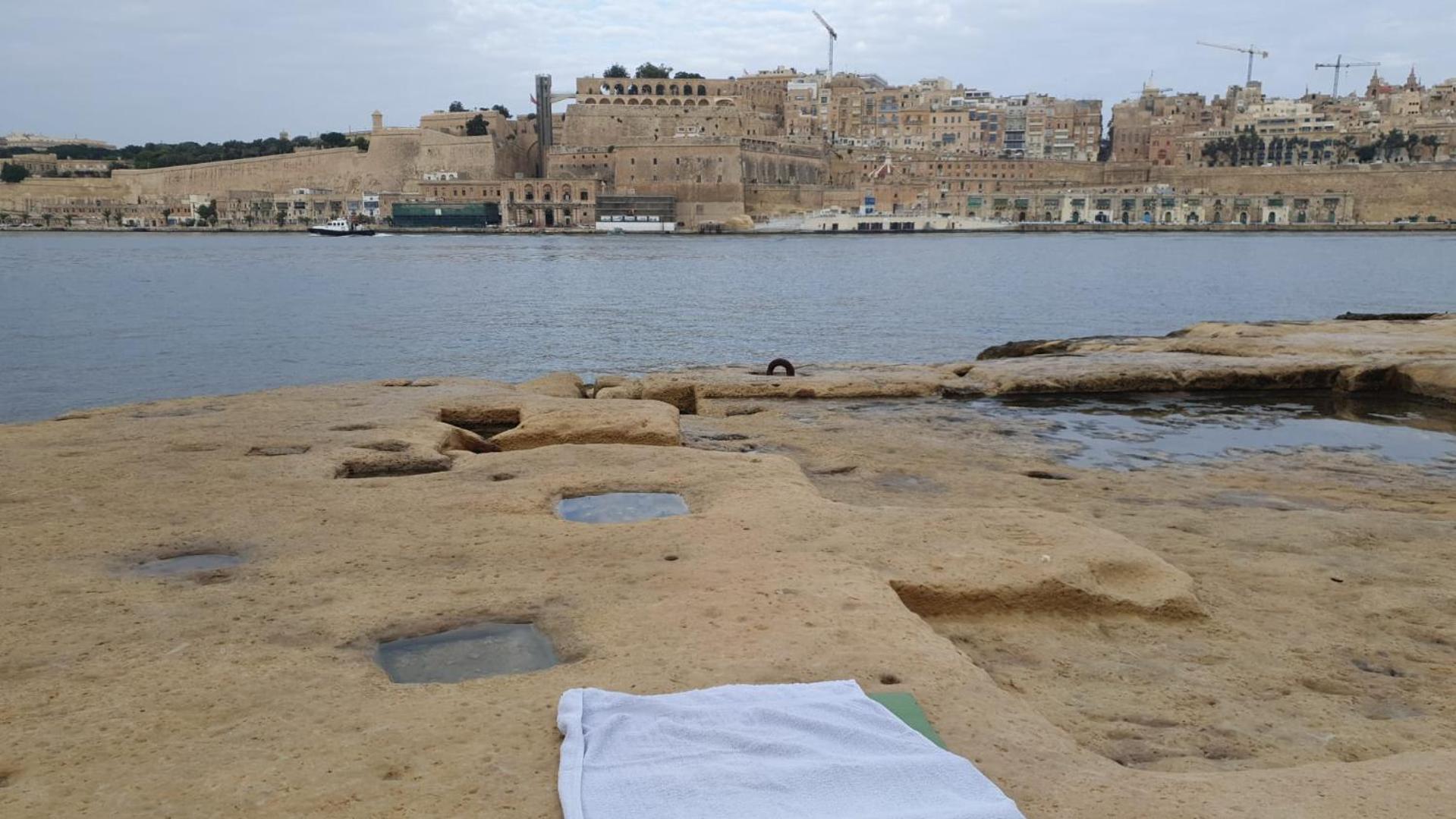 Old Refurbished Apartment In Bormla Cospicua Eksteriør bilde
